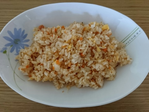 ランチに簡単10分 子供も大好き鮭チャーハン レシピ 作り方 By まきっぺぺぺ 楽天レシピ ランチに簡単10分 子供も大好き鮭チャーハン レシピ 作り方 By まきっぺぺぺ 楽天レシピ